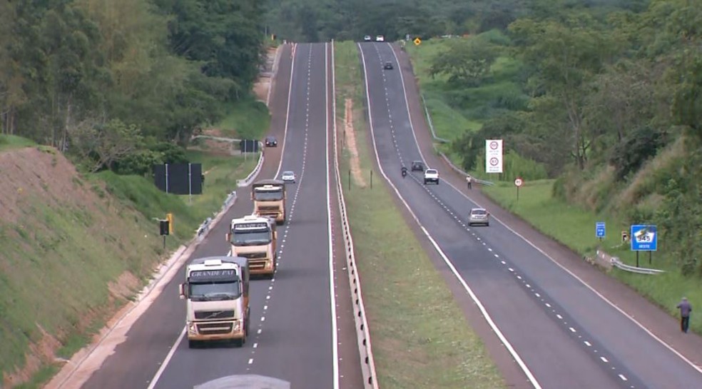 Rodovia Ronan Rocha - pista dupla até Itirapuã trouxe maior segurança e tranquilidade aos motoristas que utilizam a malha viária
